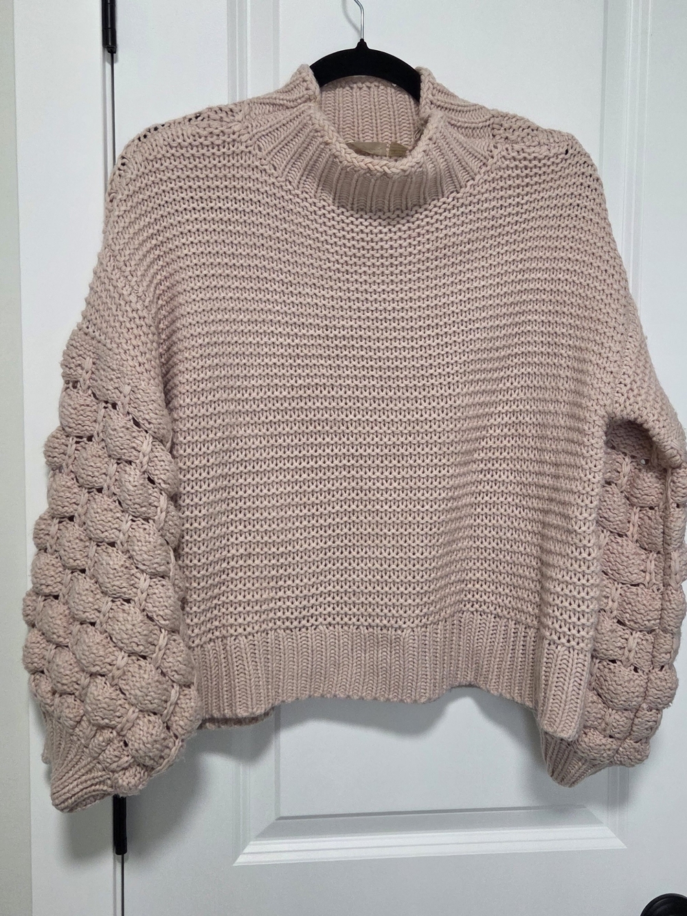 RD Style Chunky Bubble-Sleeve Turtleneck Sweater - Blush